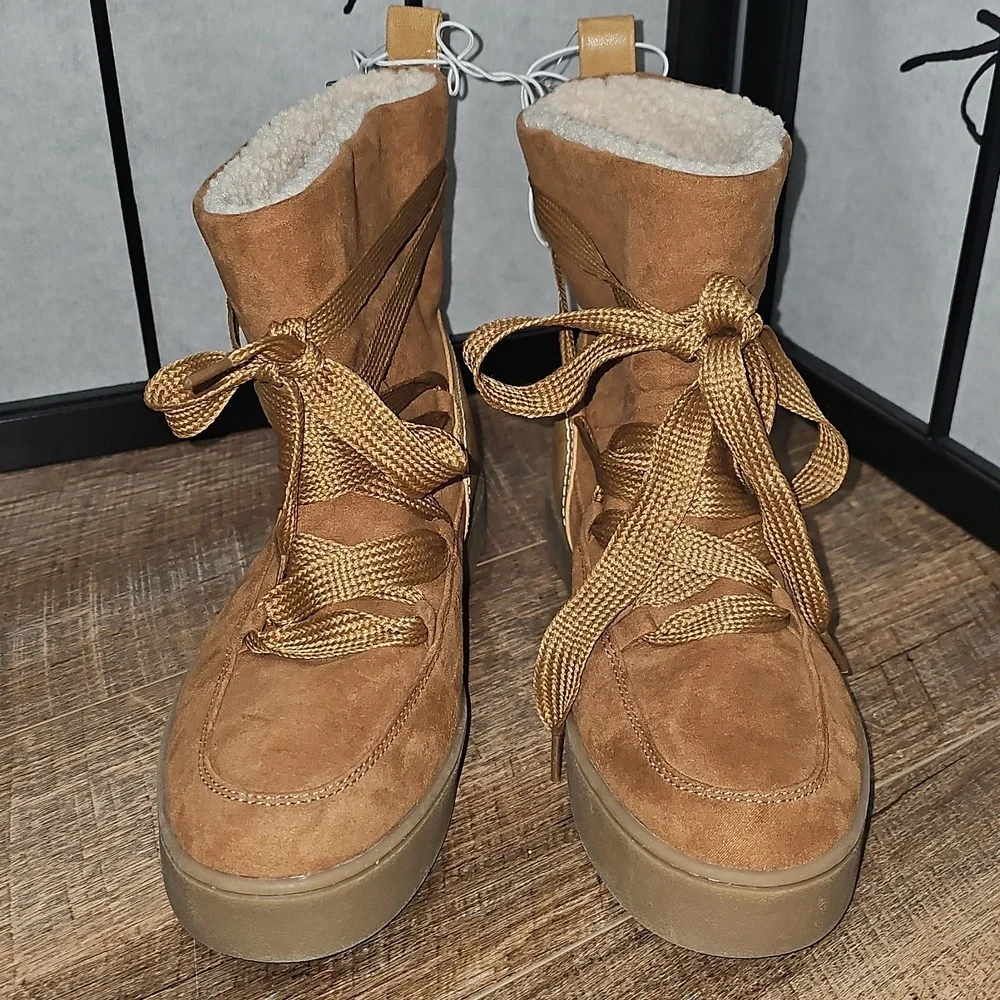 Universal Thread Cognac Winter Boots Size 8.5 New